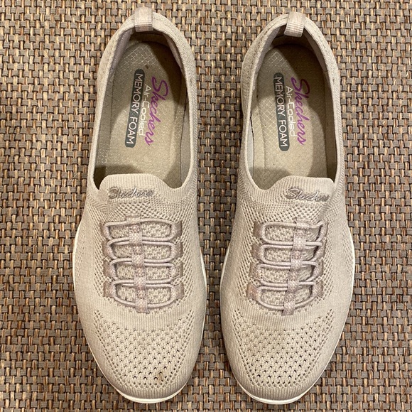 Skechers 8 Taupe Memory Foam Slip On Sneakers - Picture 2 of 10